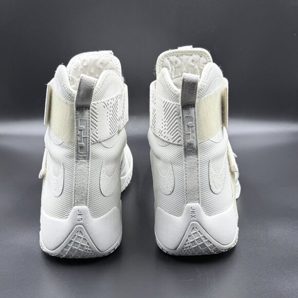 Nike LeBron Soldier 10 SFG Lux 'Bone' - Picture 4 of 11